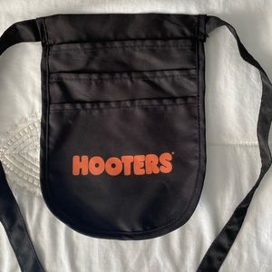 Hooters black apron